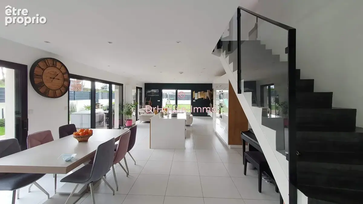 Maison 7 pièces 155 m² à vendre à Pontivy (56300) - photo 4