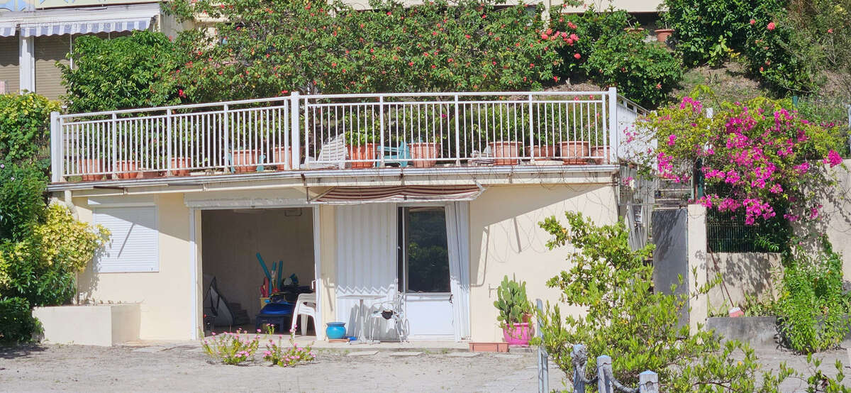 Appartement à LES TROIS-ILETS