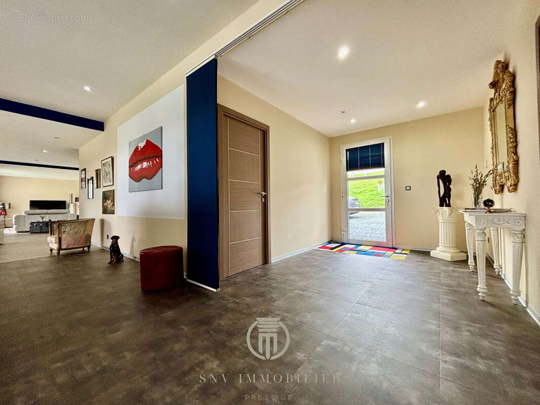 Maison à PARAY-LE-MONIAL