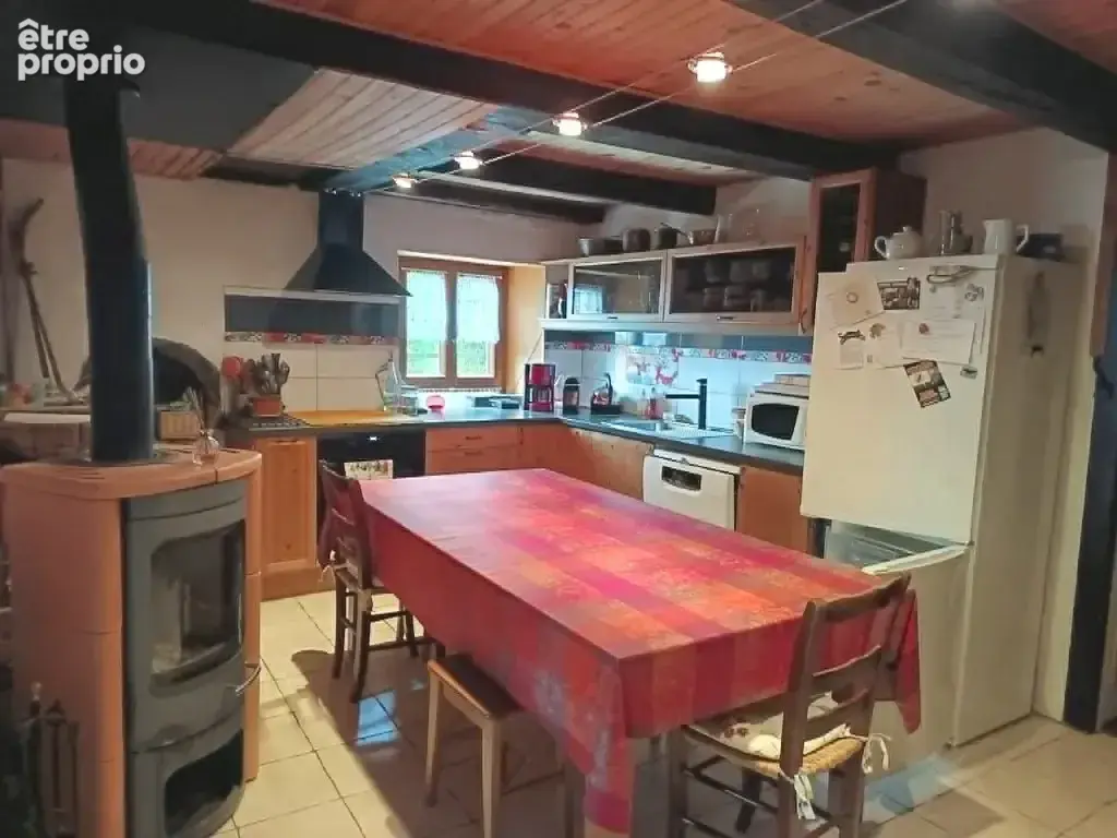 Grande Ferme Forestière , en bon état d'entretien - photo 9