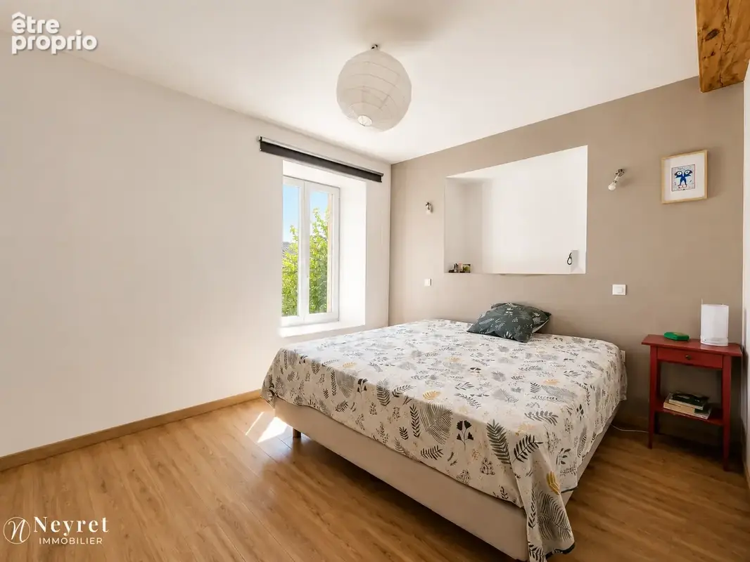 Trévoux — Maison familiale avec cachet, 4 chambres + bureau, chauffage au sol - photo 7