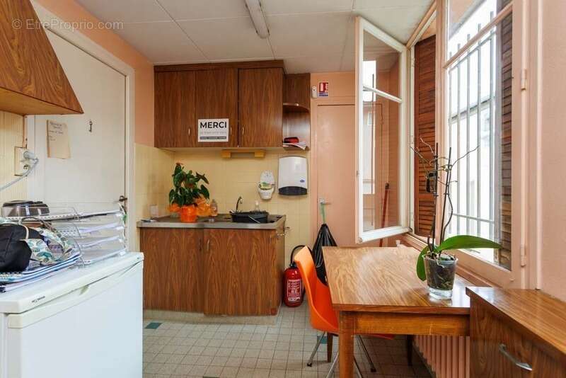 À vendre en exclusivité – Immeuble de rapport en plein cœur de PARAY LE MONIAL (71) - photo 5
