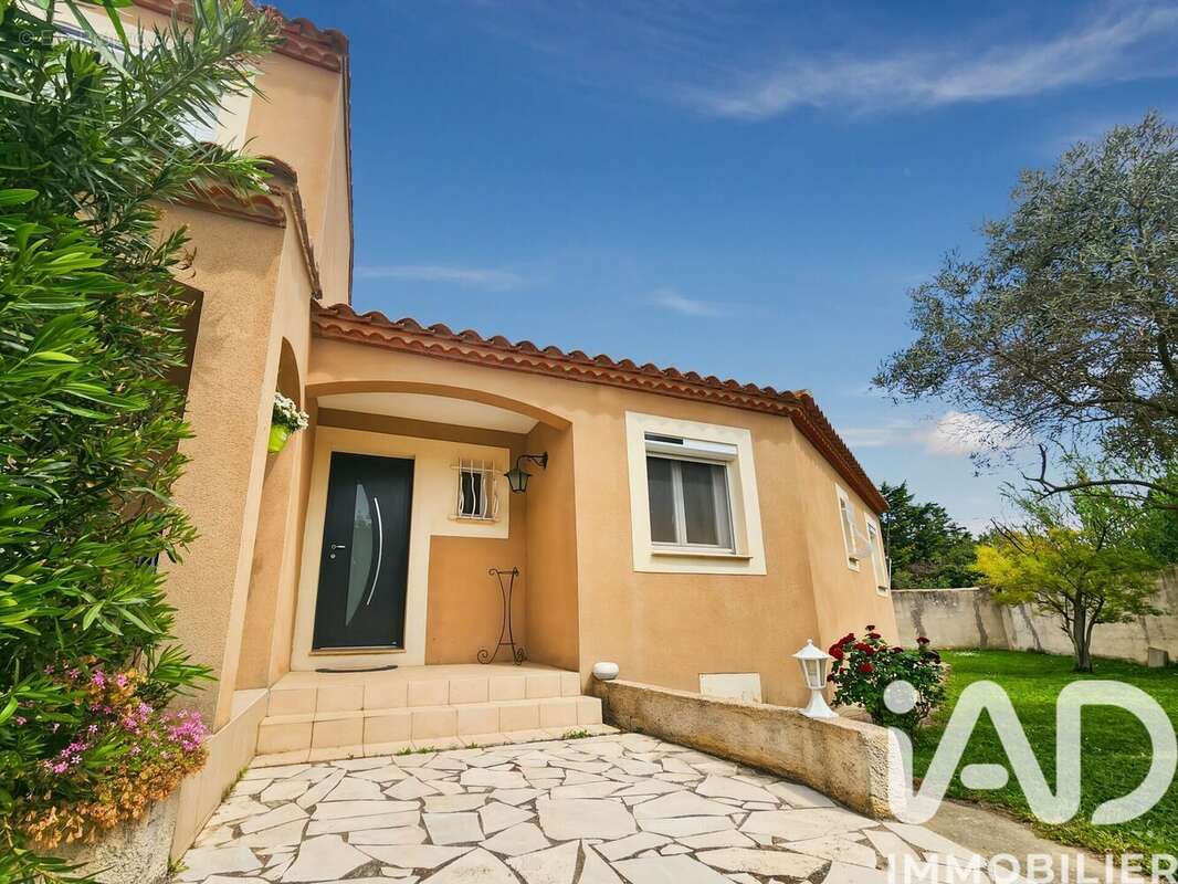 Photo 5 - Maison à ARLES