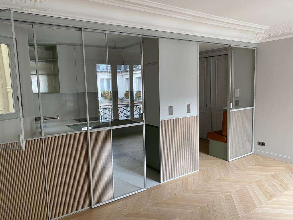 Appartement de luxe 3 pièces (Paris 9e) - photo 2