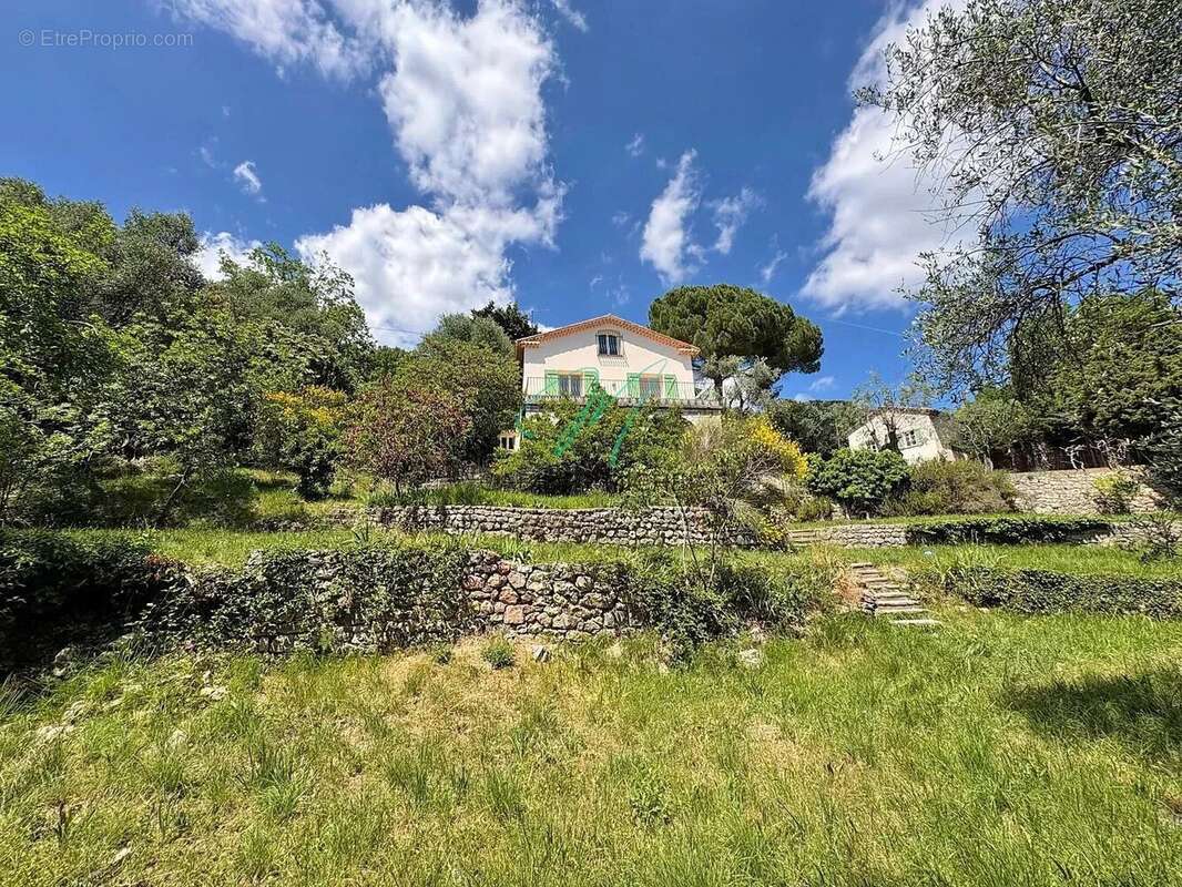 Maison à GRASSE