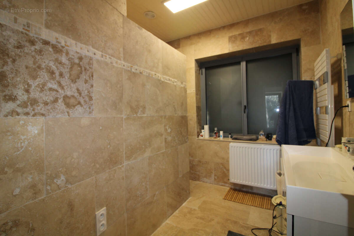 Maison à SAINT-CHRISTOL-LES-ALES