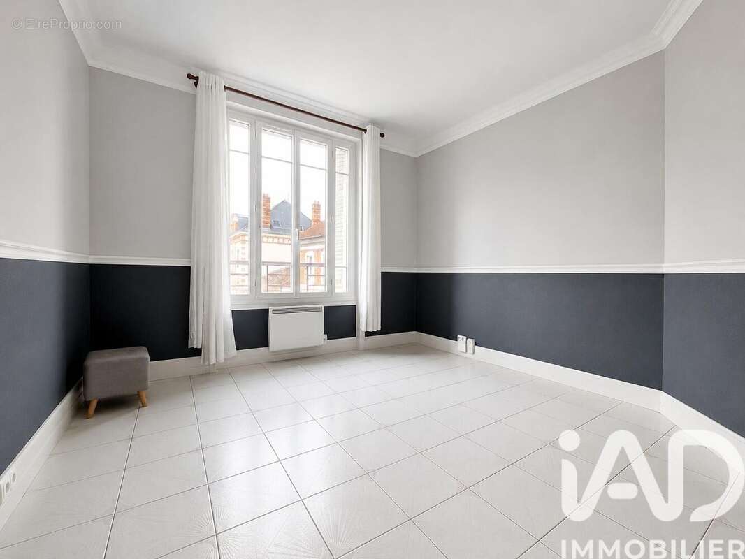 Photo 2 - Appartement à CORBEIL-ESSONNES