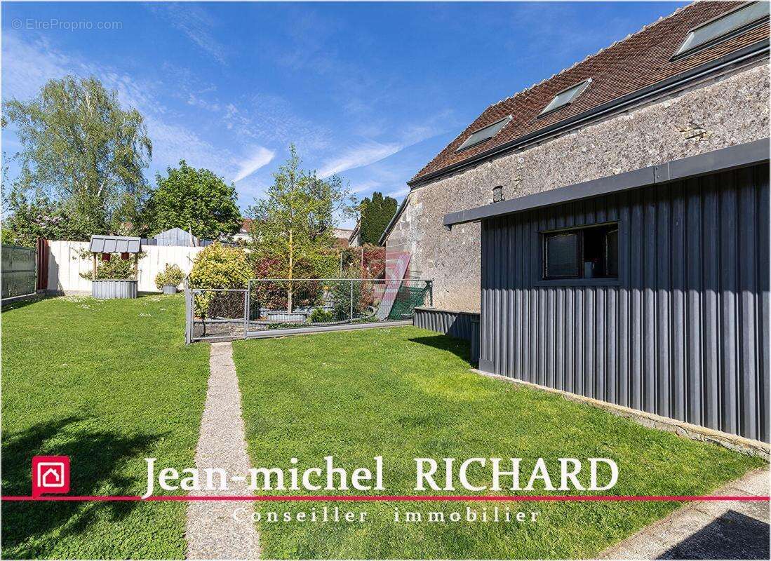 Maison Noyers Sur Cher 8 pièces m2 - photo 3