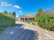Maison à BLANQUEFORT