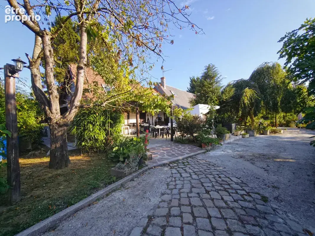 Maison de caractère  - Forges les Eaux - Terrain de 10 600 m² - photo 14