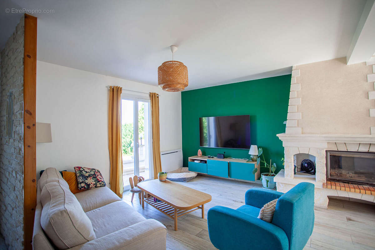 Maison à CREGY-LES-MEAUX