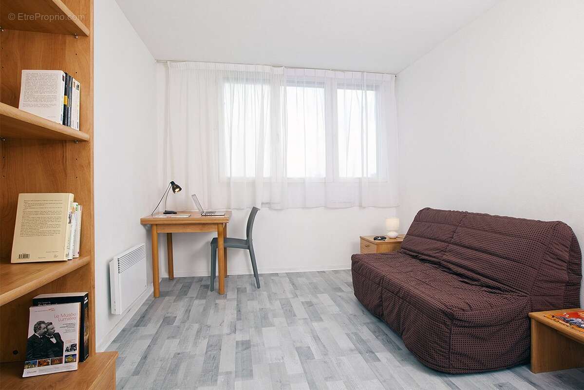 Appartement à PARIS-19E