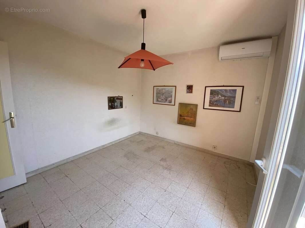 Maison à CONTES