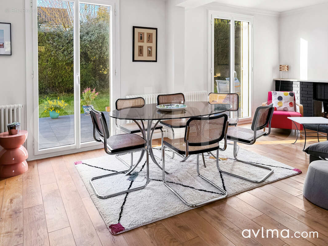 Maison à SAINT-NOM-LA-BRETECHE