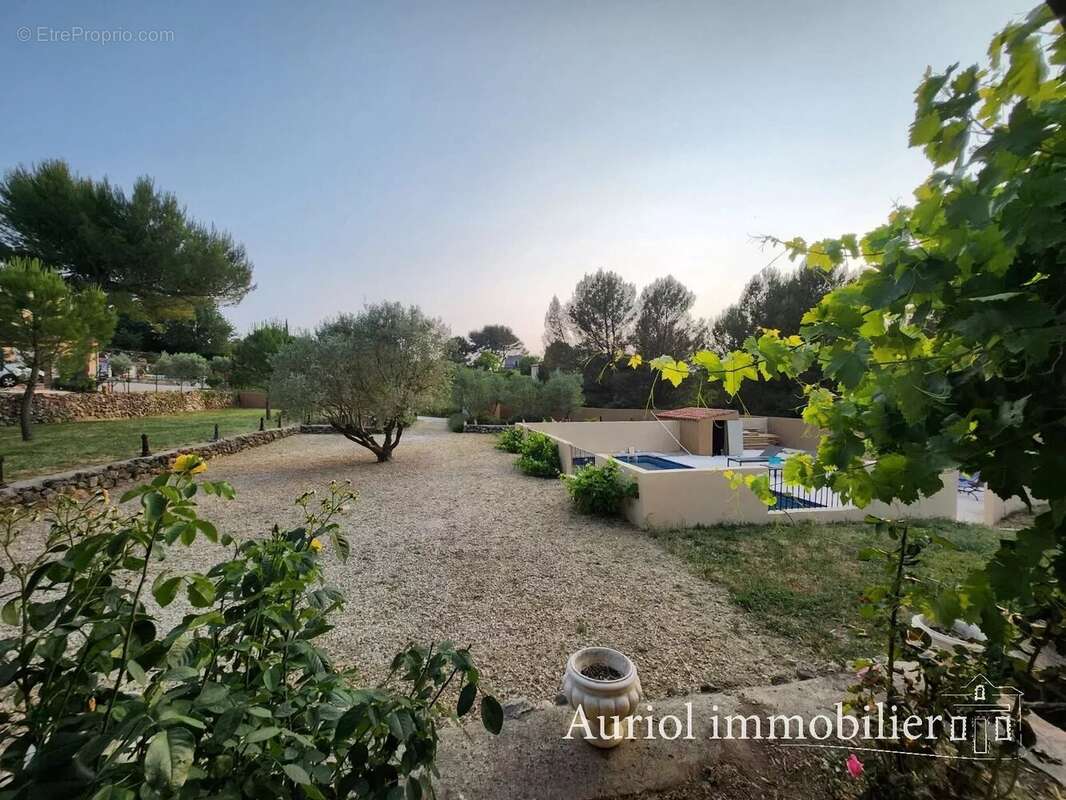 Maison à AURIOL
