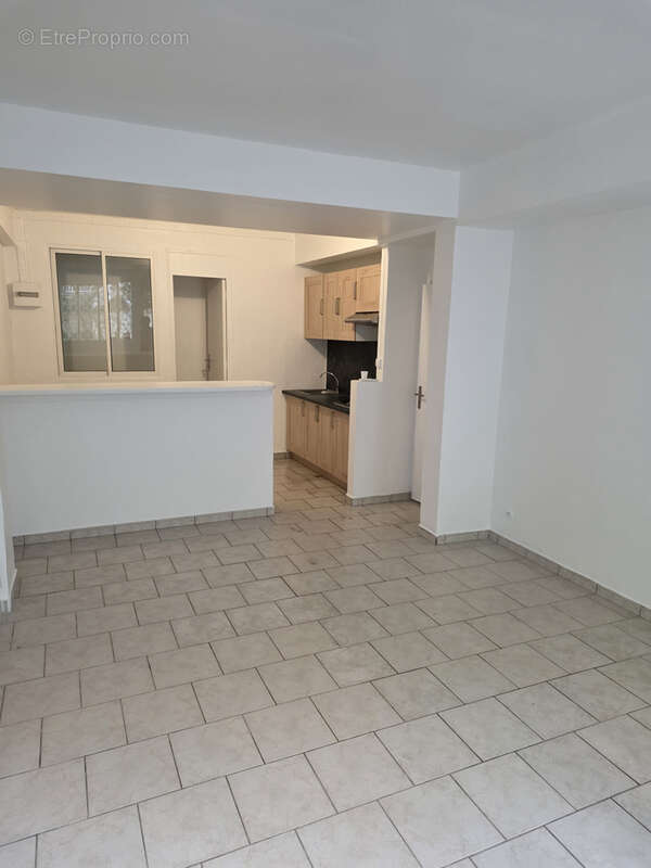 Appartement à LES ABYMES