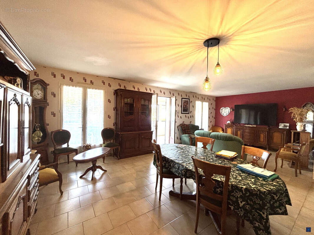 Maison à SAINT-SULPICE-DE-ROYAN