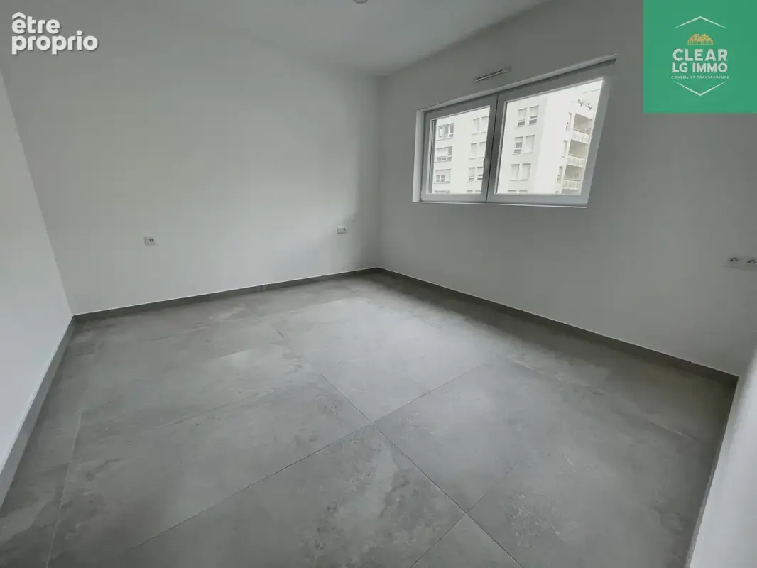 maison récente toit plat - photo 10