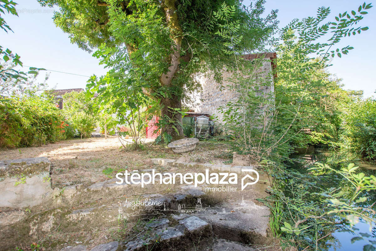 Maison Gond Pontouvre 5 pièce(s) 131 m2 - photo 4