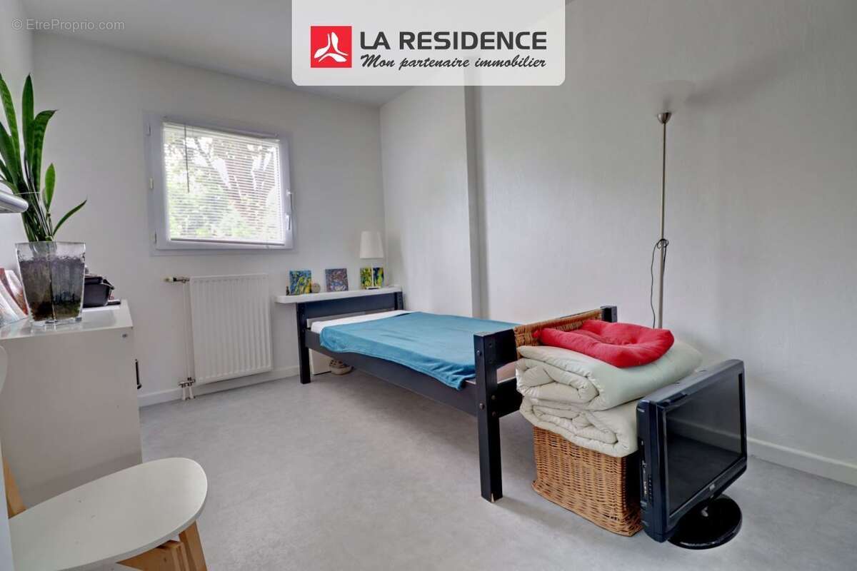 Appartement à JOUY-LE-MOUTIER