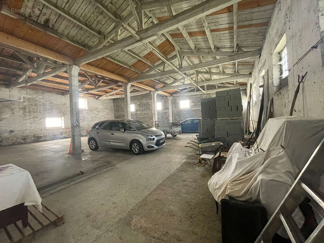 Commerce à LA ROCHELLE