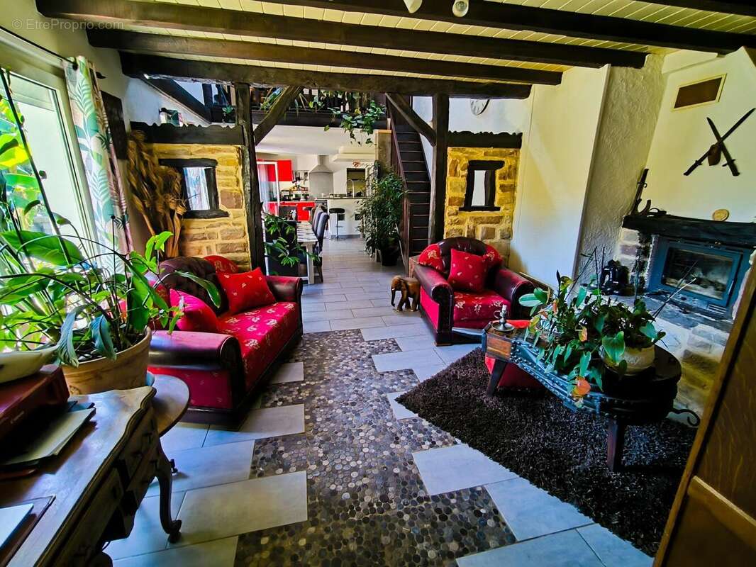 Photo 3 - Maison à RIGNOVELLE