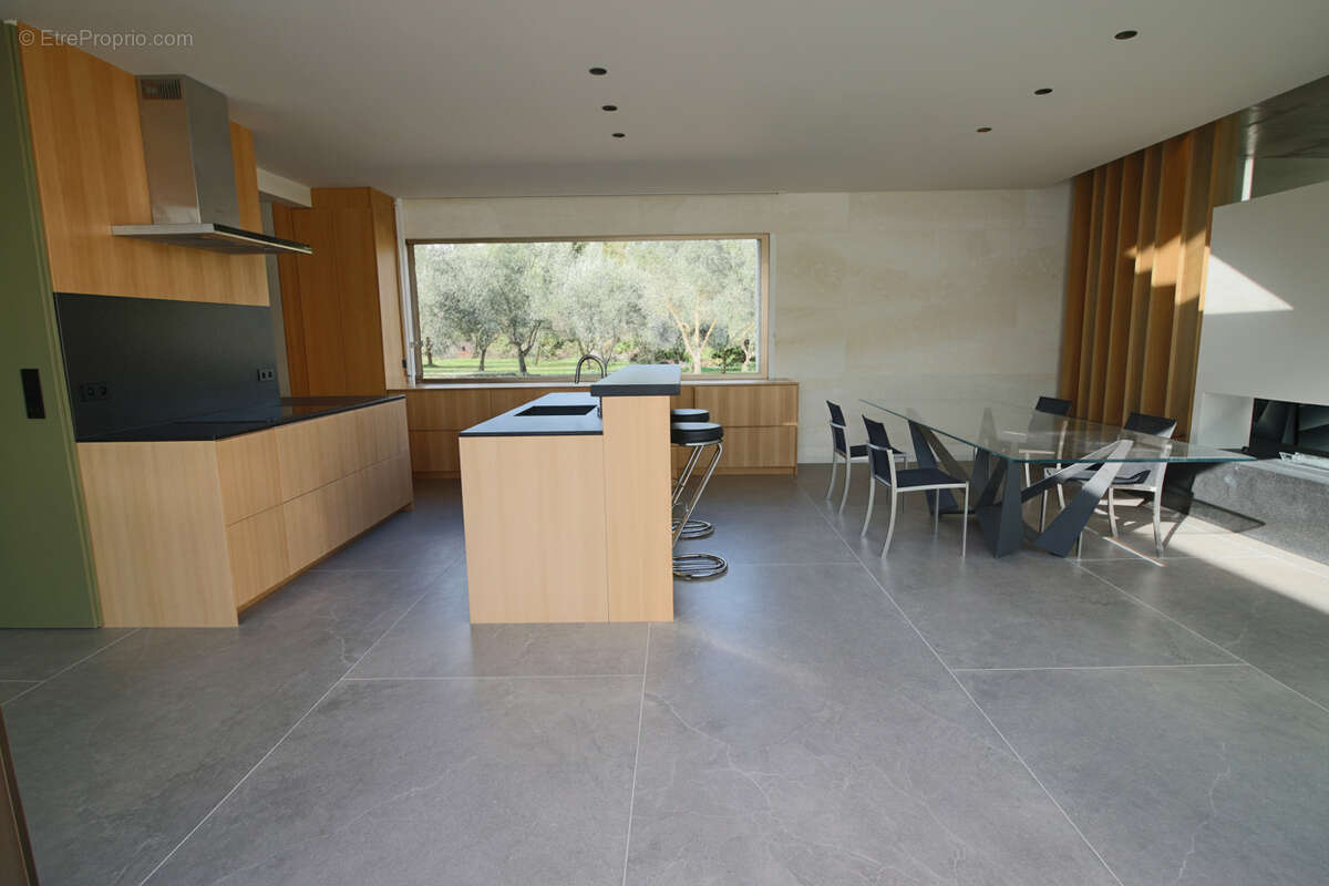 Maison à AIX-EN-PROVENCE