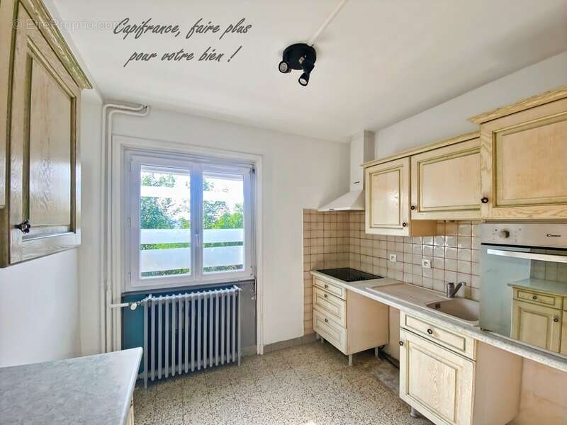 Maison à LA CLAYETTE