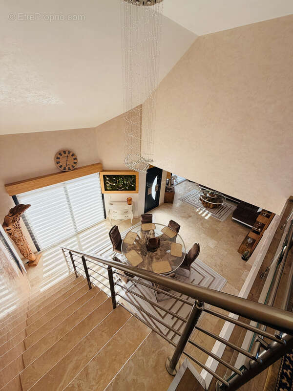 Maison à SAINT-QUENTIN