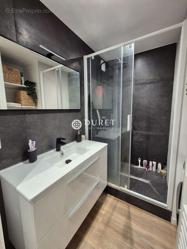 Appartement 32 m² à La Roche-Sur-Yon  - photo 4