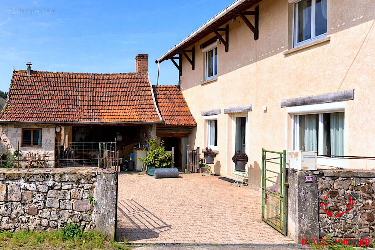 Maison à DOMPIERRE-LES-ORMES