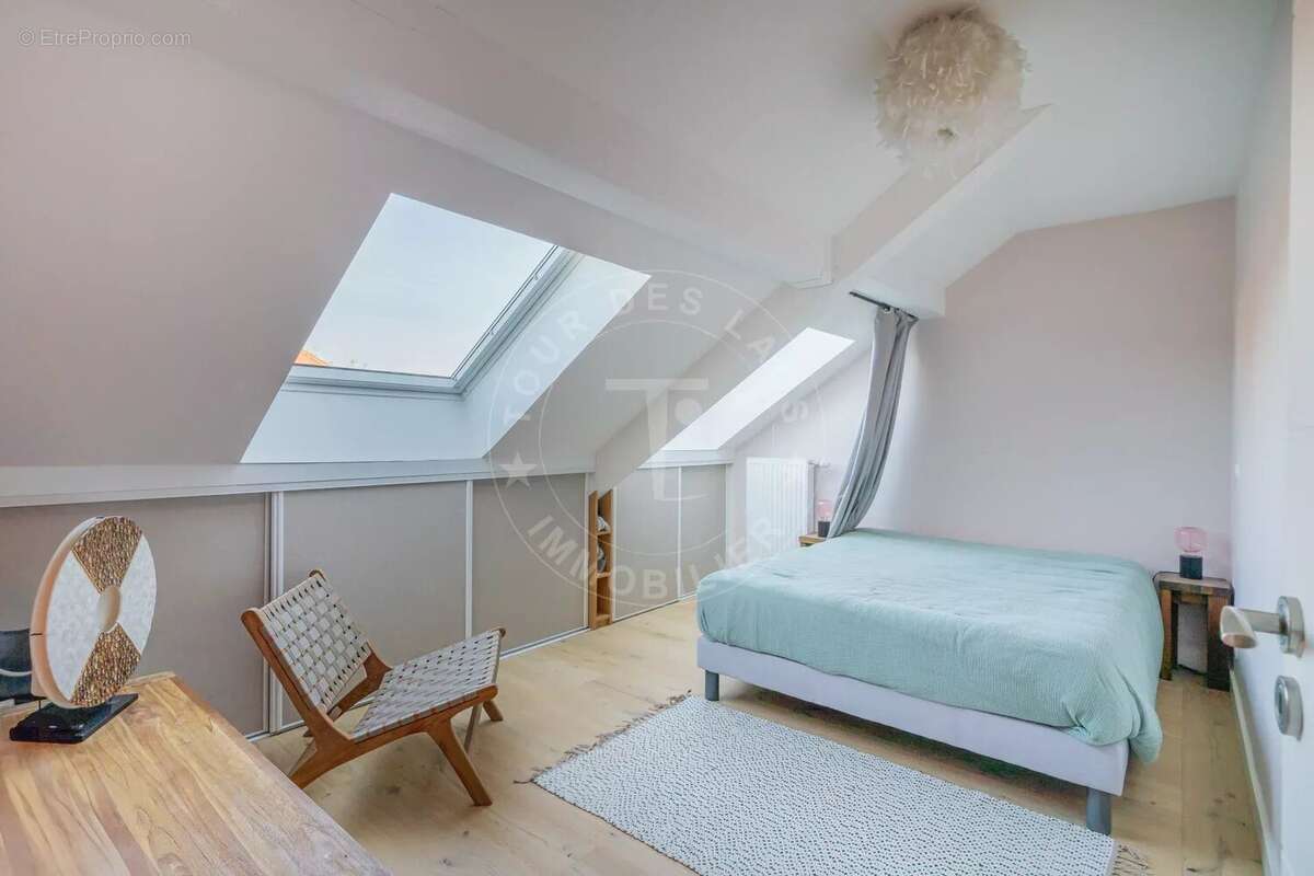 Appartement à POISY