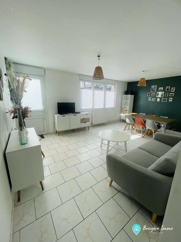 Maison 86 m² à La Flamengrie  - photo 2