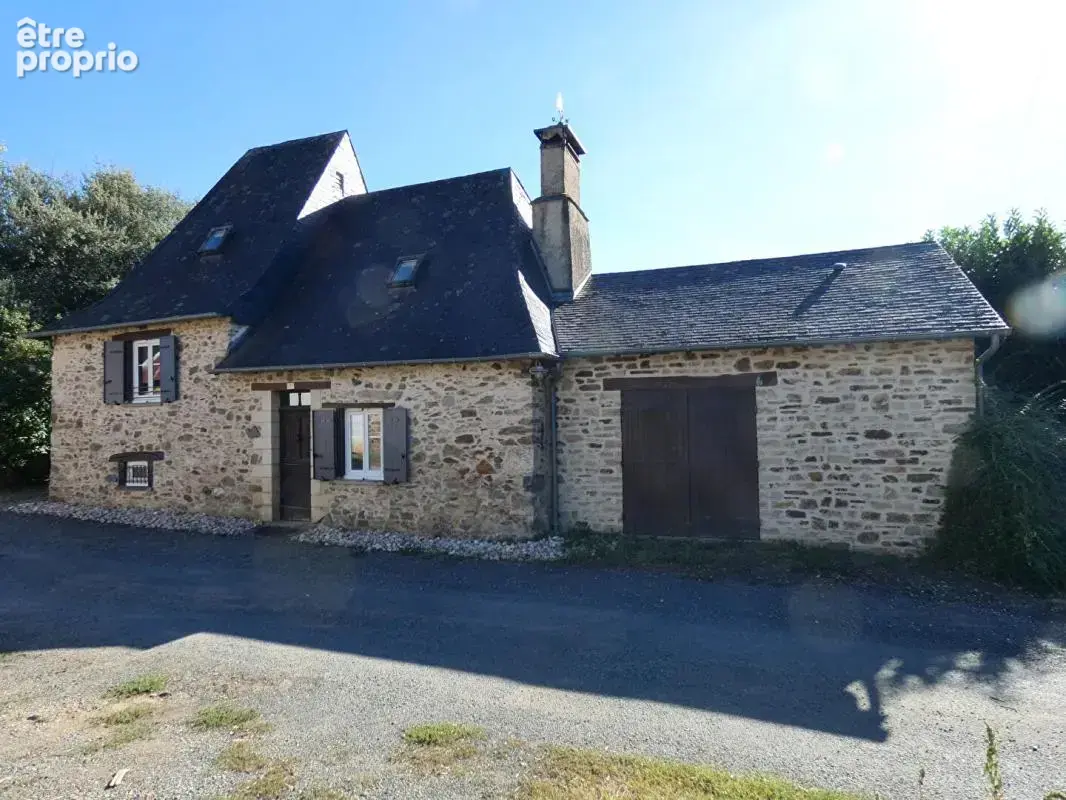 Maison 130 m2 / 3 chambres / piscine / terrain 5749m² - photo 7