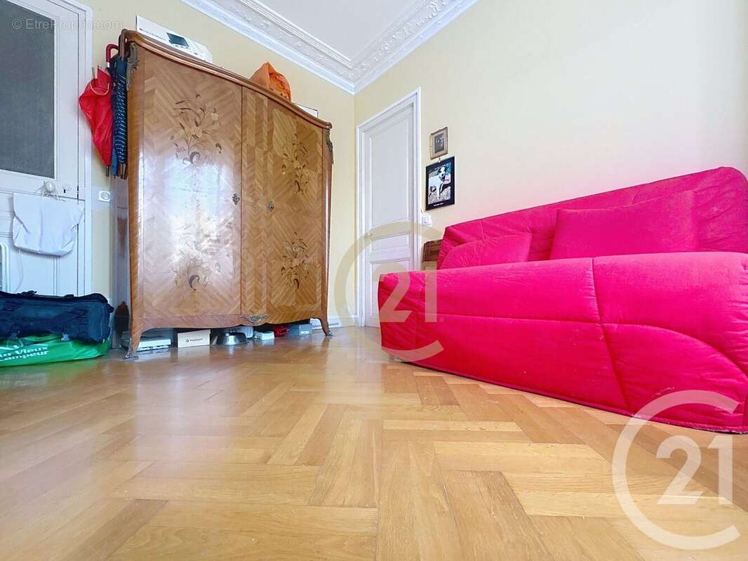 Appartement à PARIS-12E
