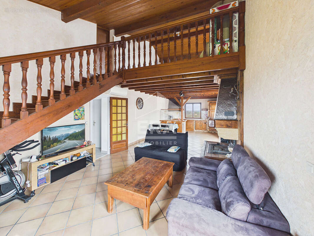 Maison à LA BASTIDE-CLAIRENCE