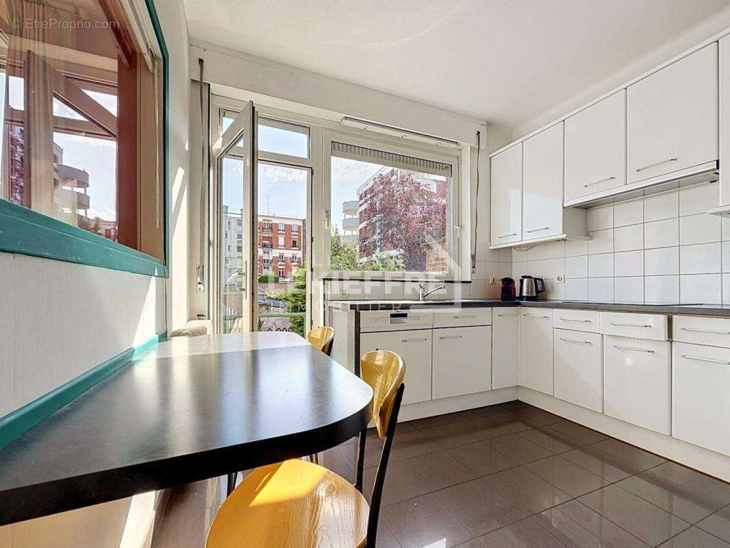 Maison à LA MADELEINE