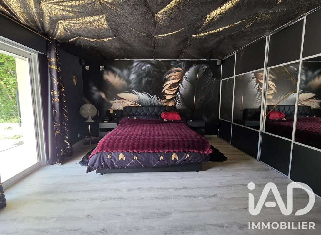 Maison 230 m² à Pedernec  - photo 9