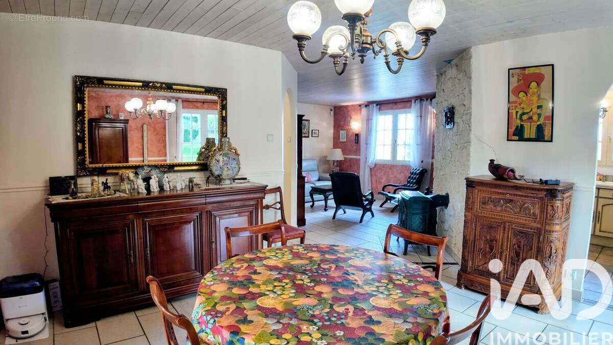 Photo 3 - Maison à SAINT-MARCELLIN-EN-FOREZ