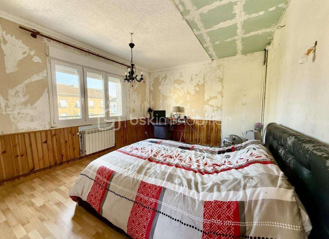 Maison à HAUCOURT-MOULAINE