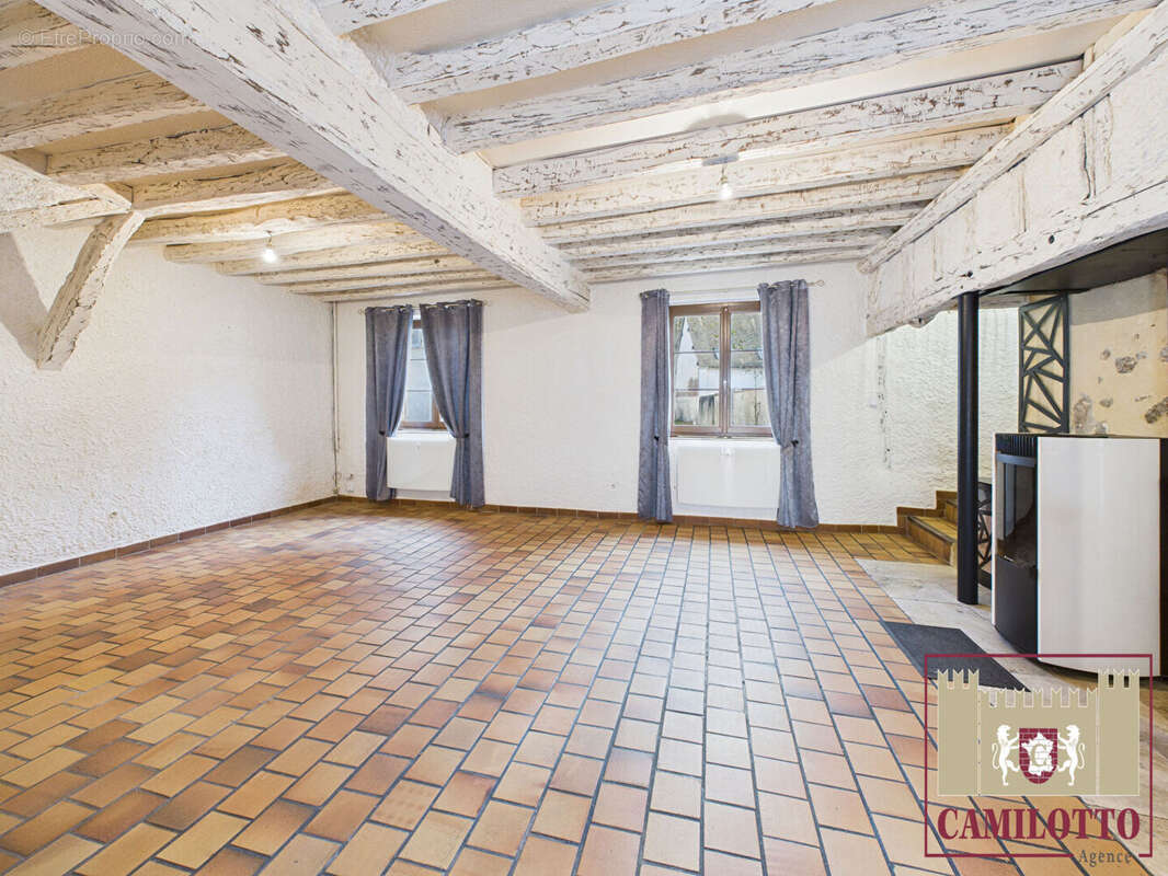 Maison à NOGENT-LE-ROI