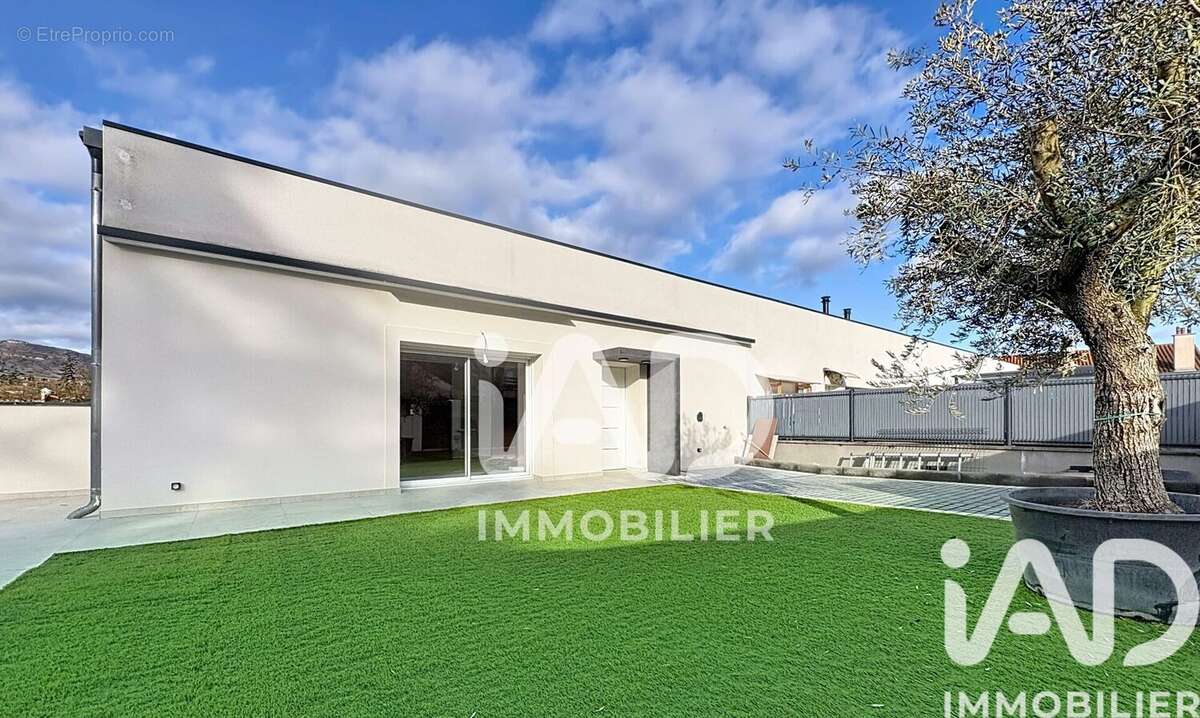 Photo 2 - Maison à MILLAU