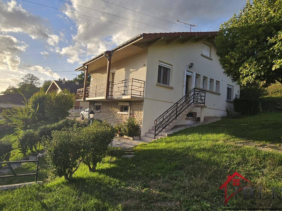Maison à BROUSSEVAL