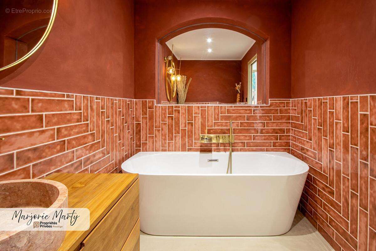 Loft  d'exception  - 8 pièce(s) - 188 m2 - 11200 PARAZA - 890 000  HAI - photo 13