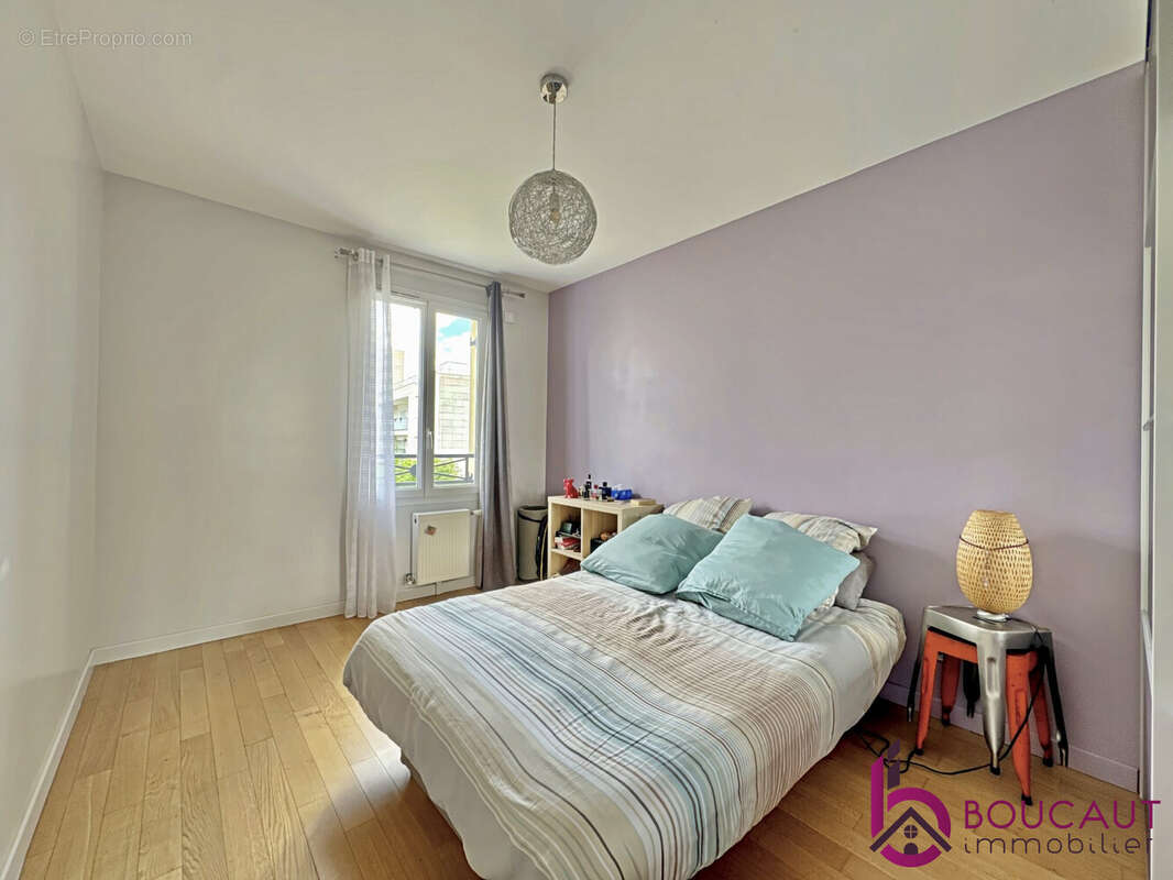Appartement à LE PLESSIS-ROBINSON