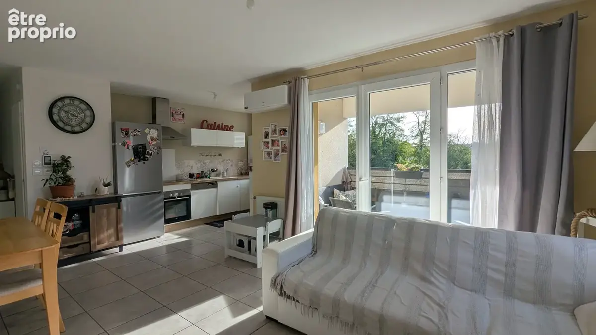 Appartement 3 pièces 62 m² à vendre à Grigny (69520) - photo 1