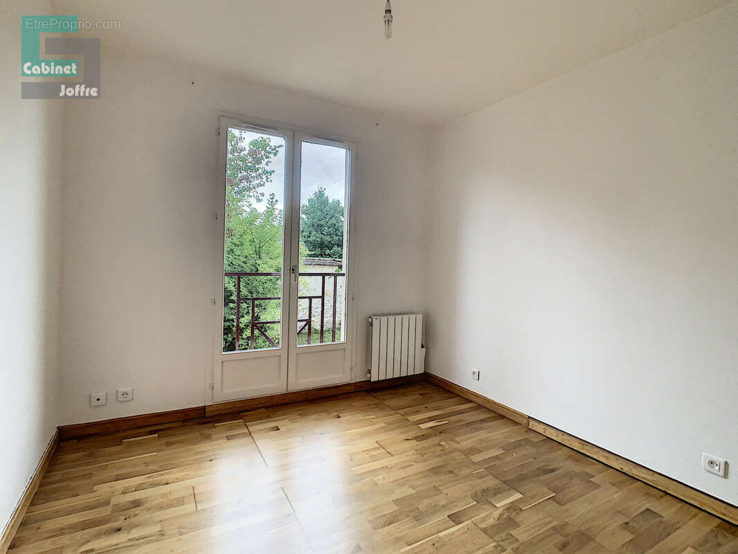 Appartement à FONTAINEBLEAU