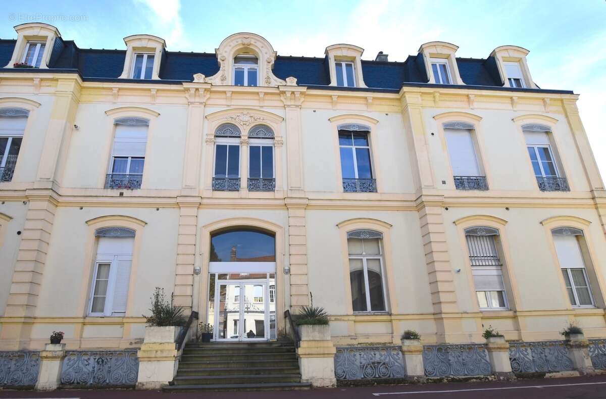 Grand appartement T3 de 94,75 m² avec une cave - photo 9
