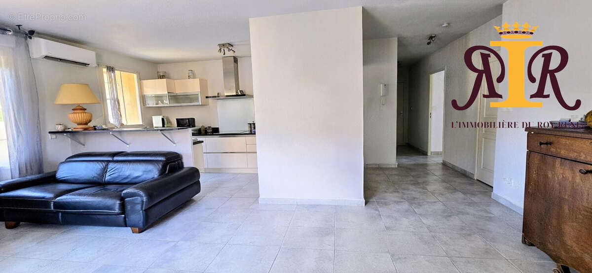 Appartement 88 m² à Chateauneuf-Le-Rouge  - photo 5