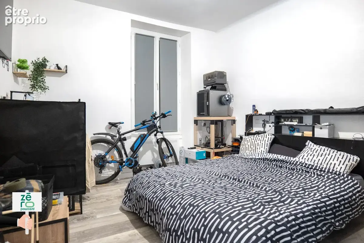 Luçon hyper-centre   immeuble de rapport   3 appartements loués   23 400 € de revenus annuels   rentabilité +8 - photo 18